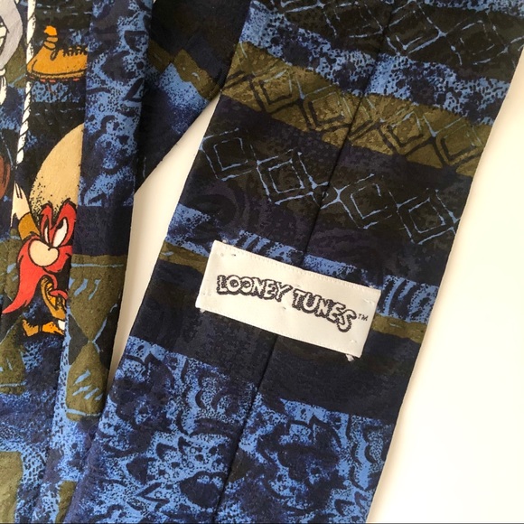 Vintage Looney Tunes tie - Picture 4 of 4